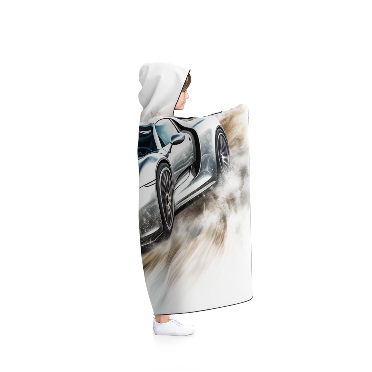 Hooded Blanket 918 Spyder white background driving fast with water splashing 2