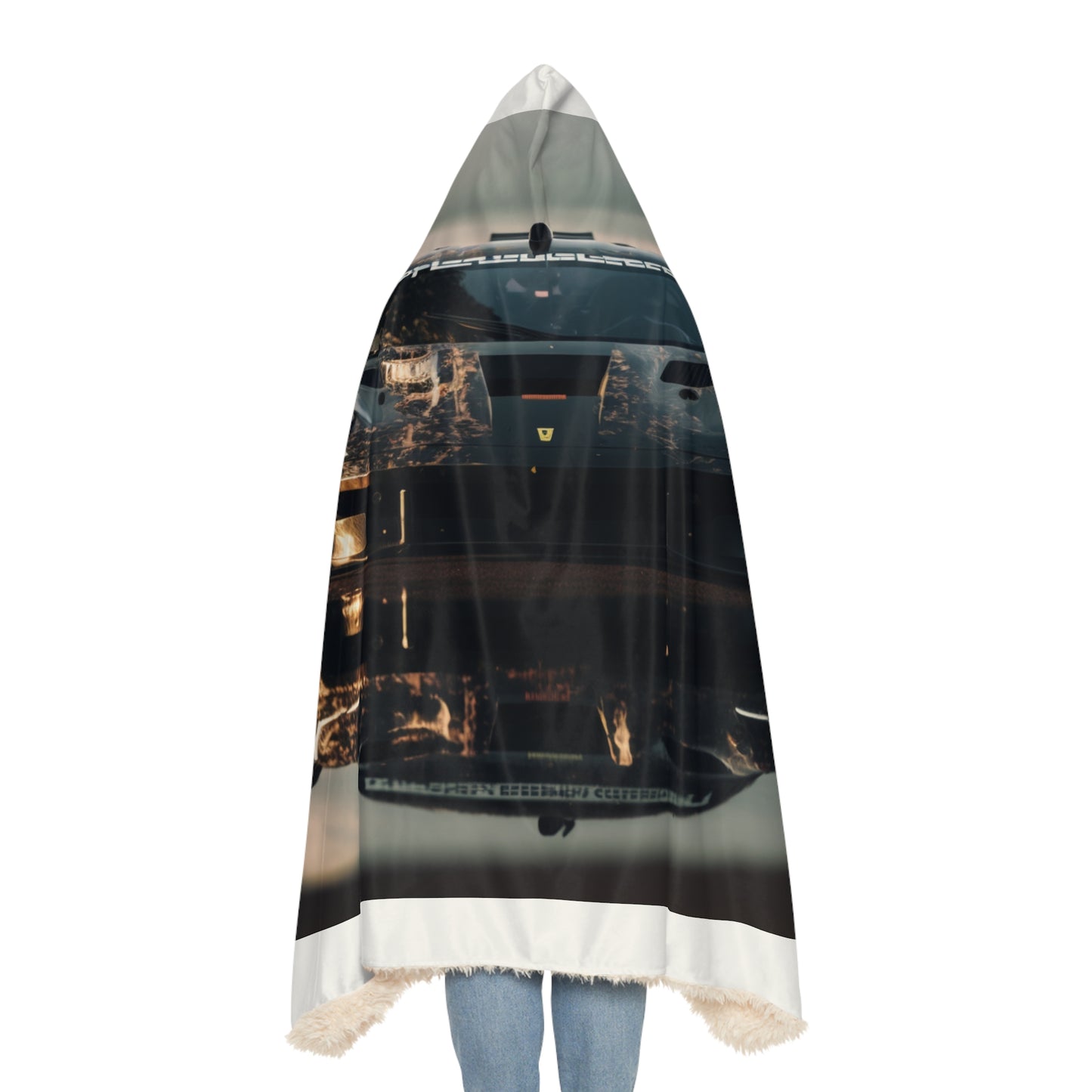 Snuggle Hooded Blanket Ferrari Lake 3