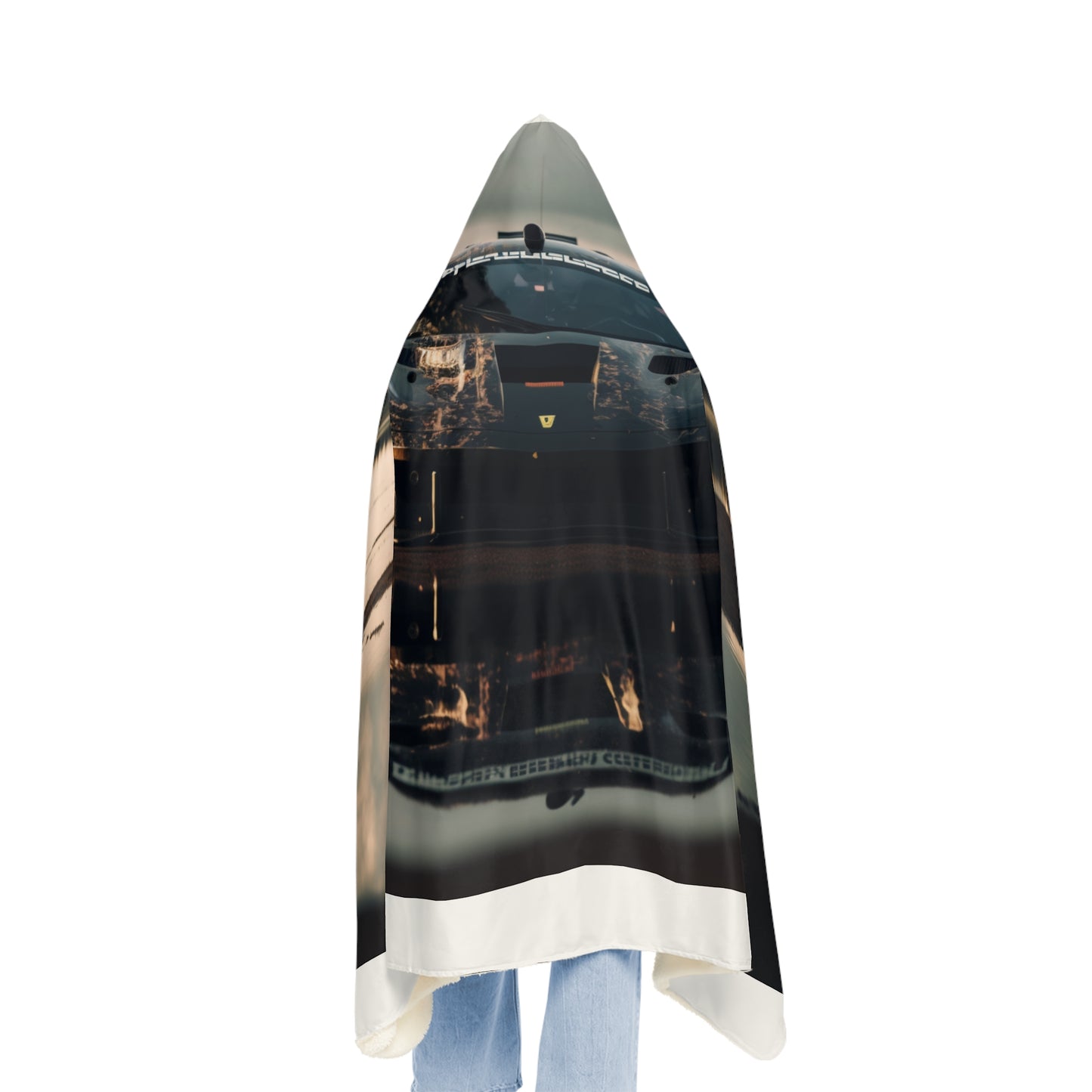 Snuggle Hooded Blanket Ferrari Lake 3