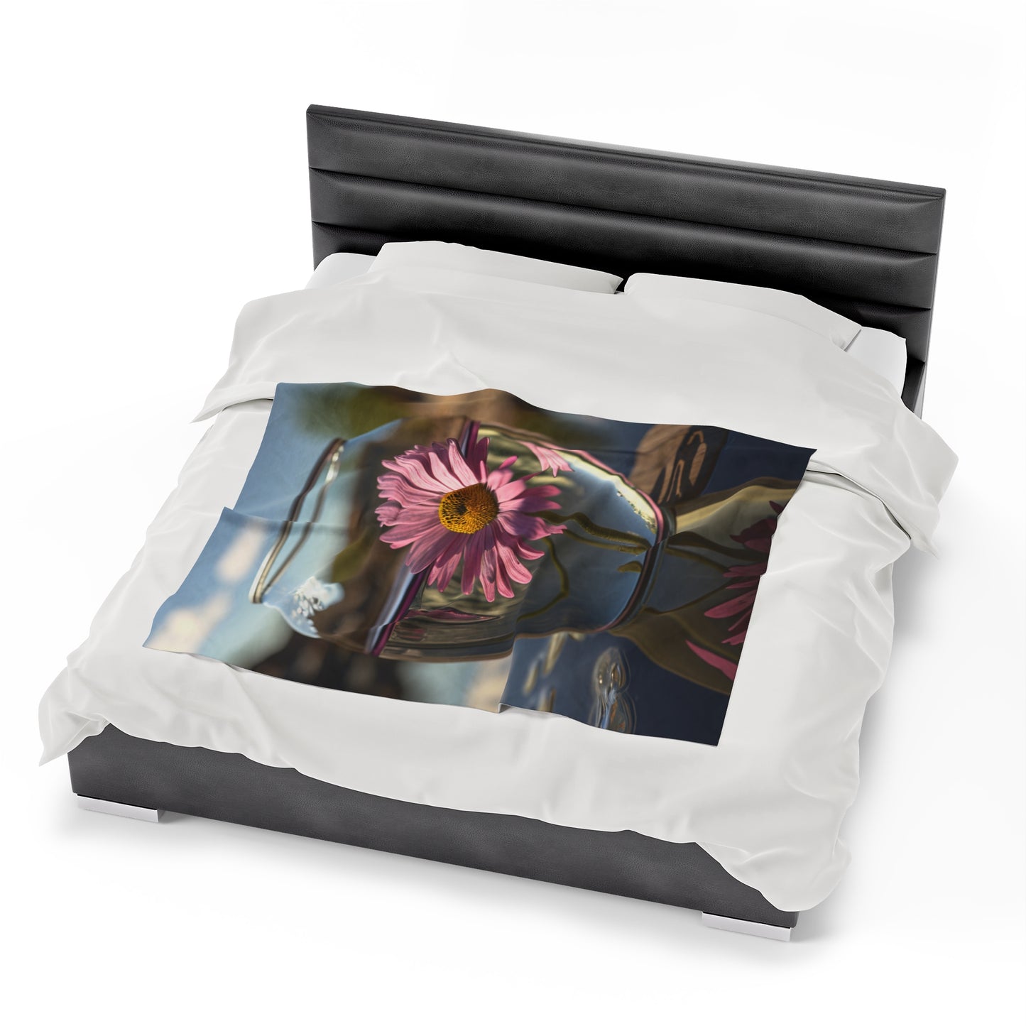 Velveteen Plush Blanket Daisy in a vase 1