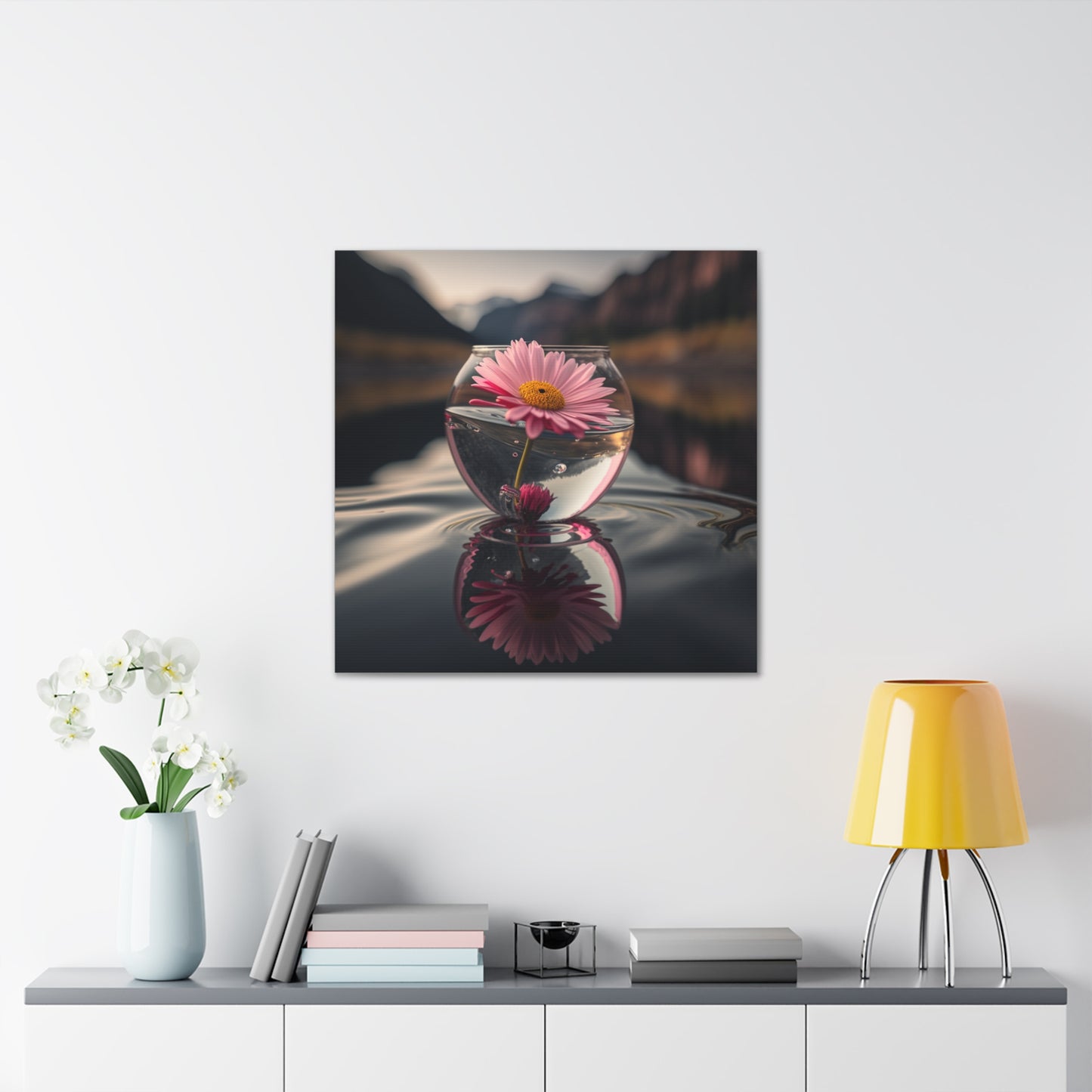 Canvas Gallery Wraps Daisy in a vase 3