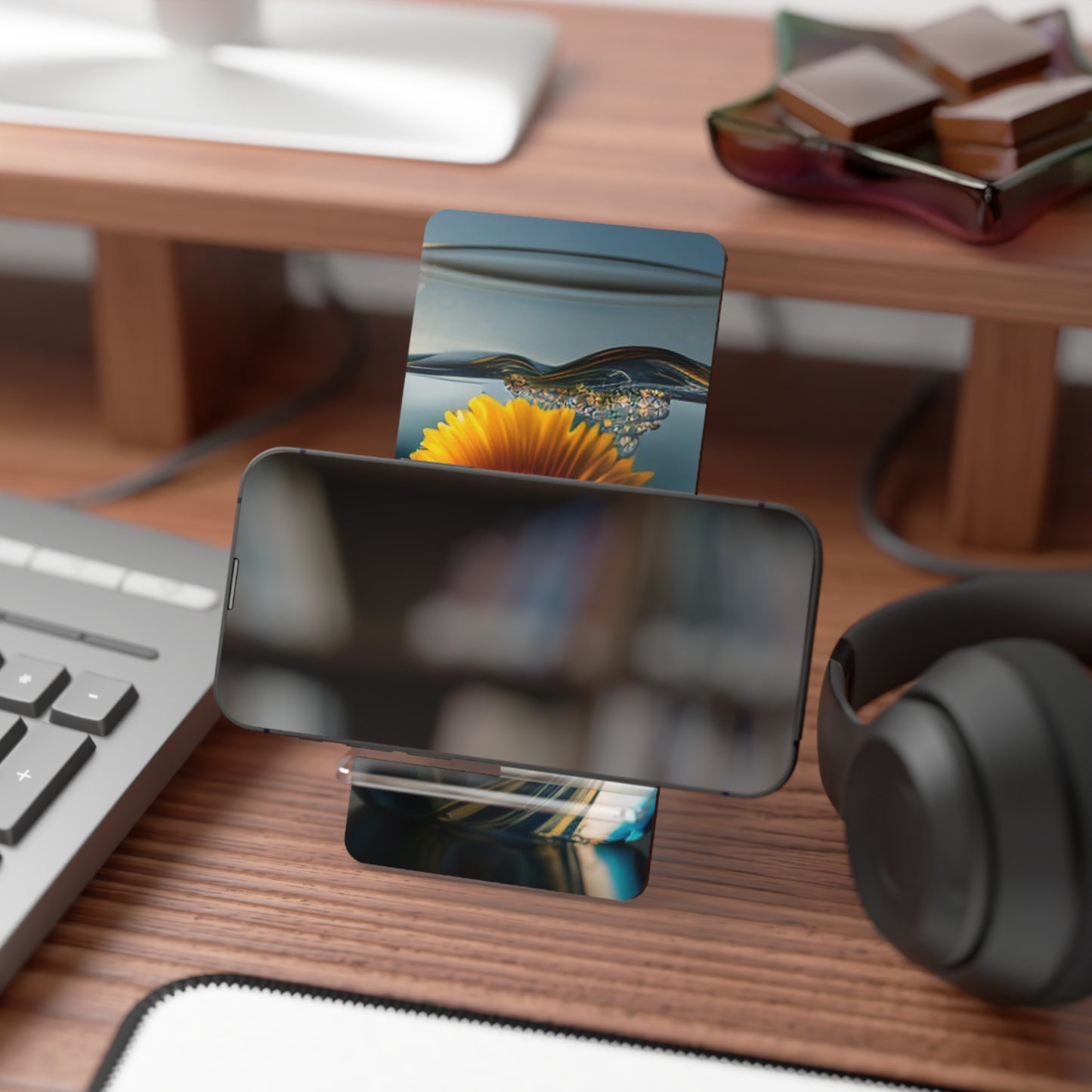 Mobile Display Stand for Smartphones