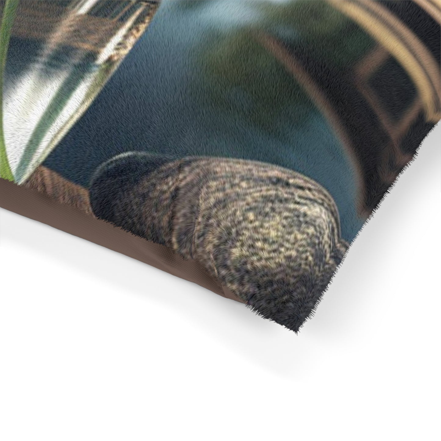 Pet Bed White Peony glass vase 2