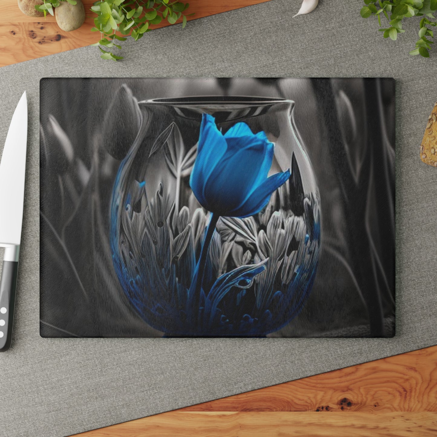 Glass Cutting Board Tulip Blue 1