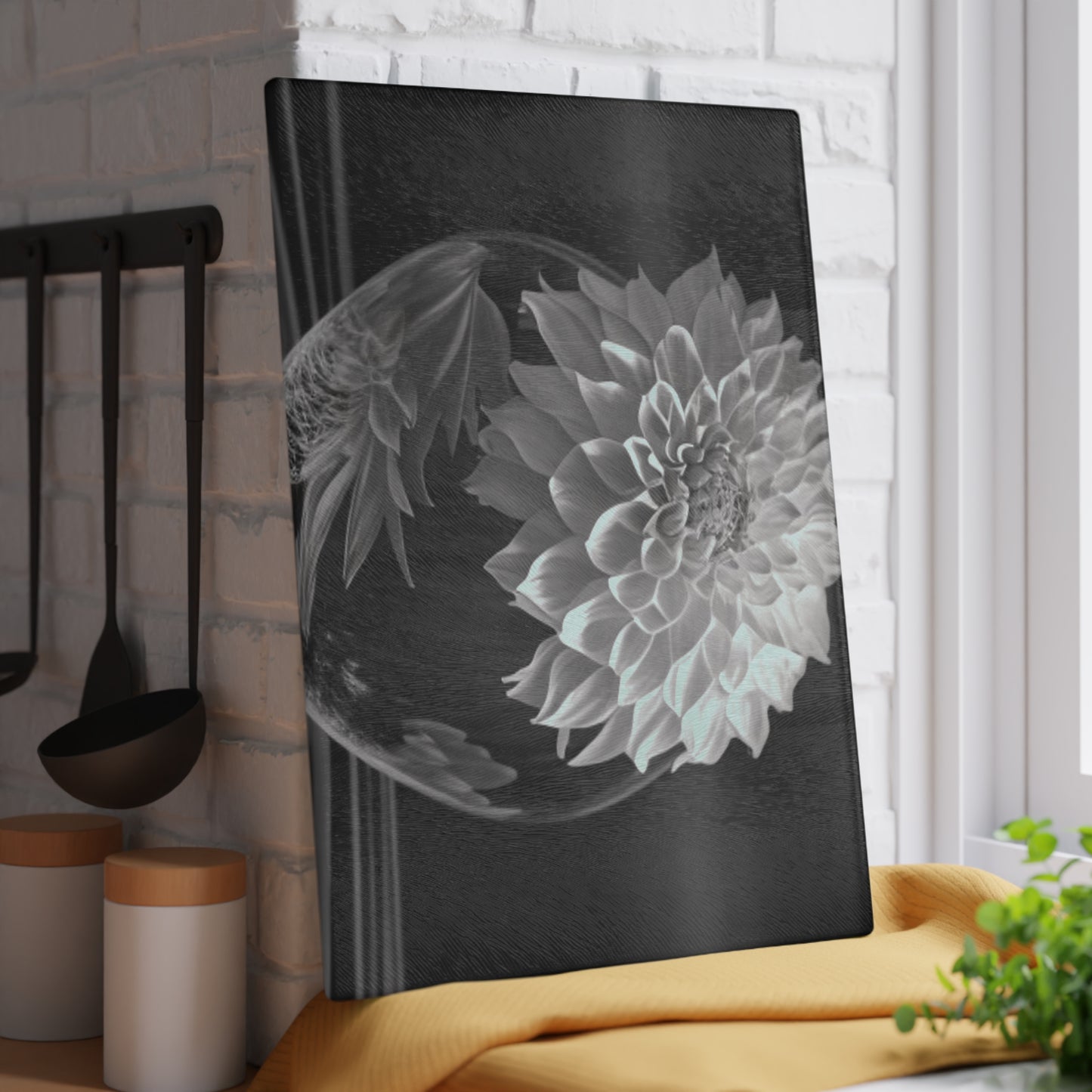 Glass Cutting Board White Dahlia 1