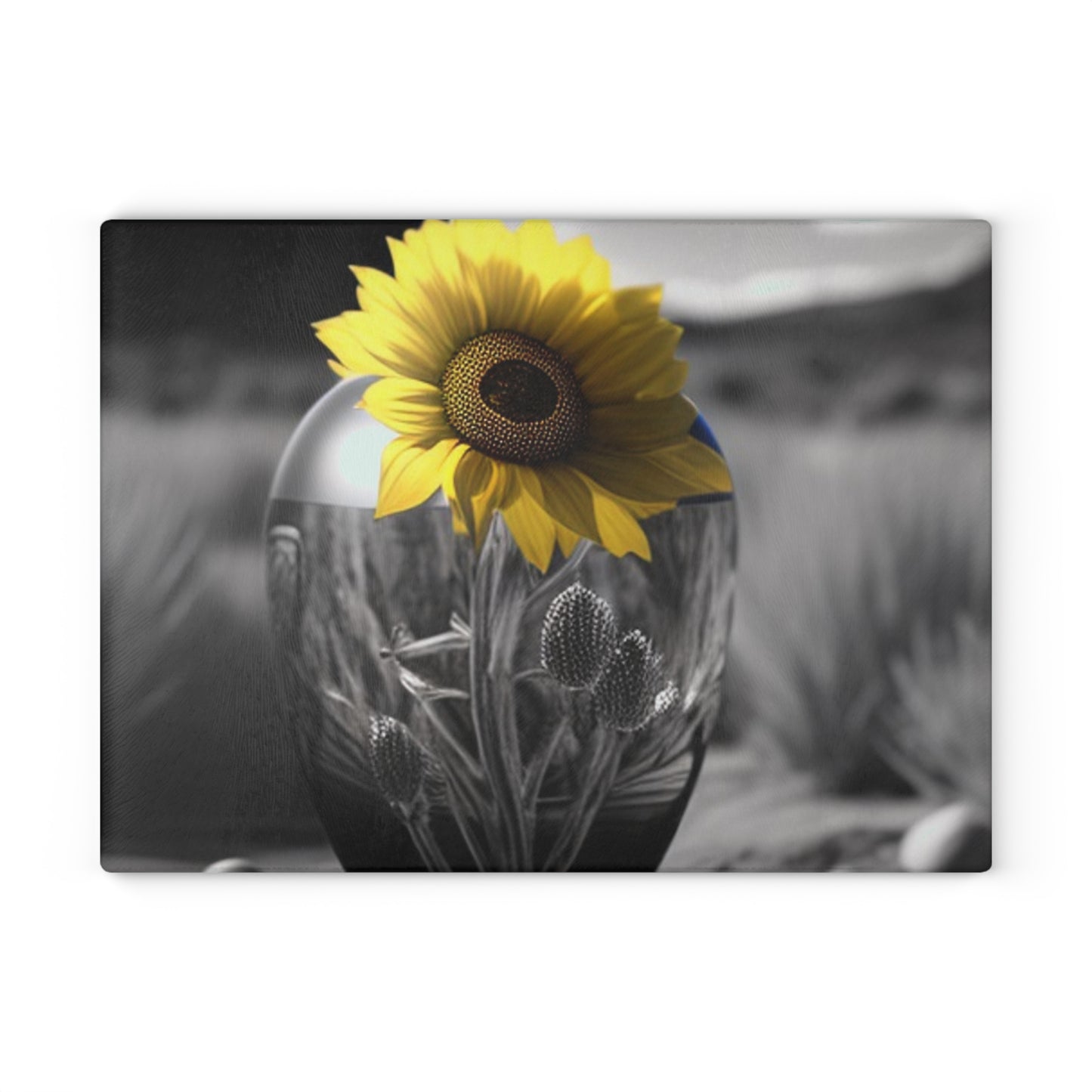 Glass Cutting Board Yellw Sunflower in a vase 3