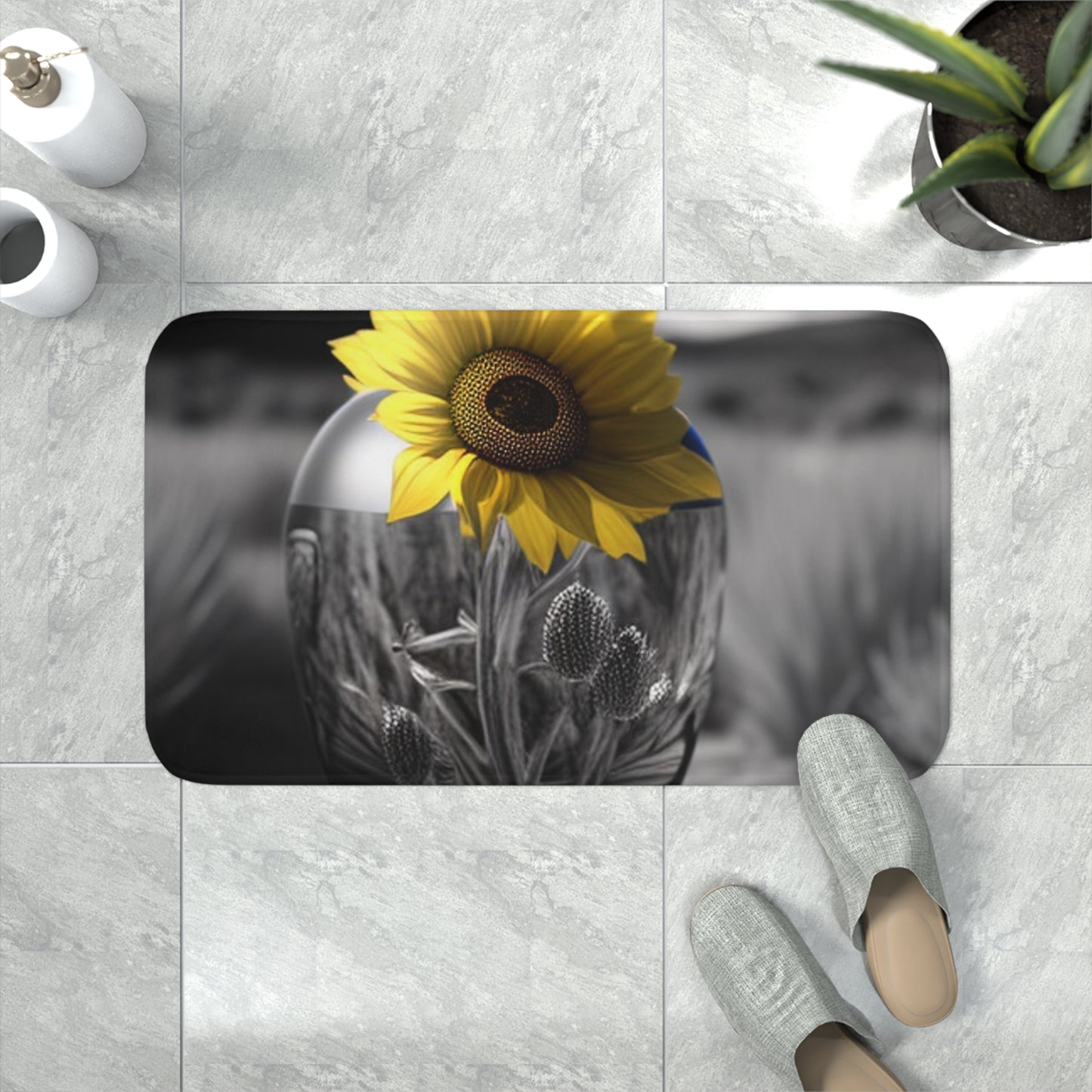 Memory Foam Bath Mat Yellw Sunflower in a vase 3
