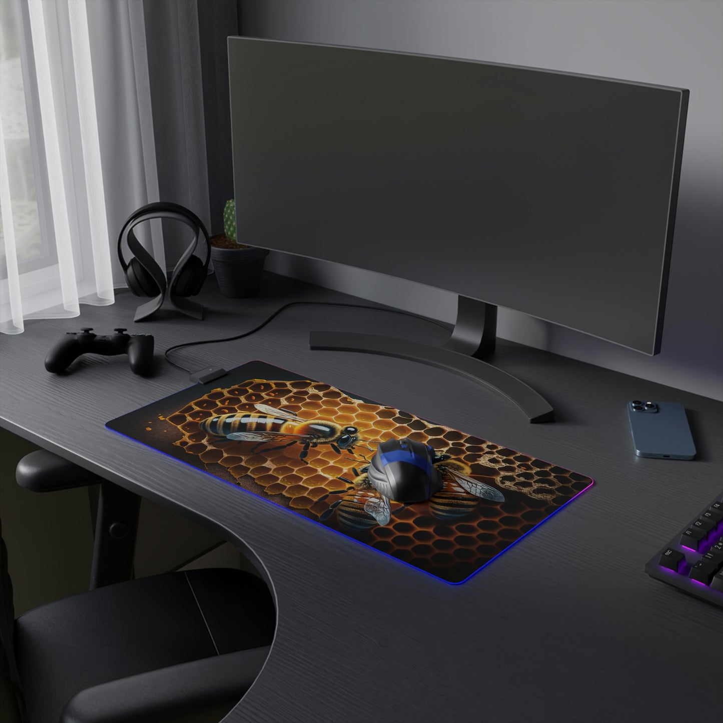 LED Gaming Mouse Pad Macro Bee 1